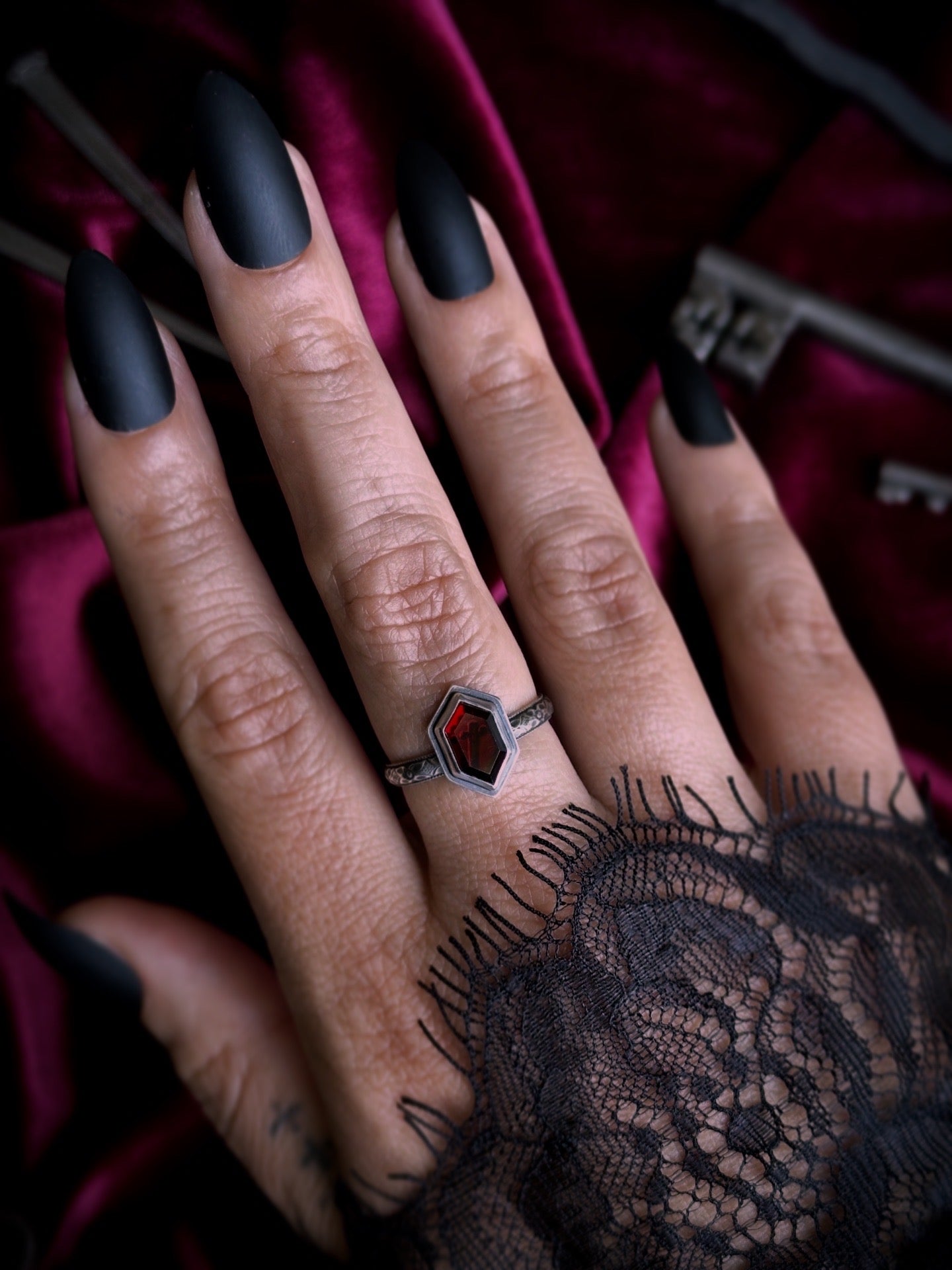 Lace + Dagger Ring - Size 7.5