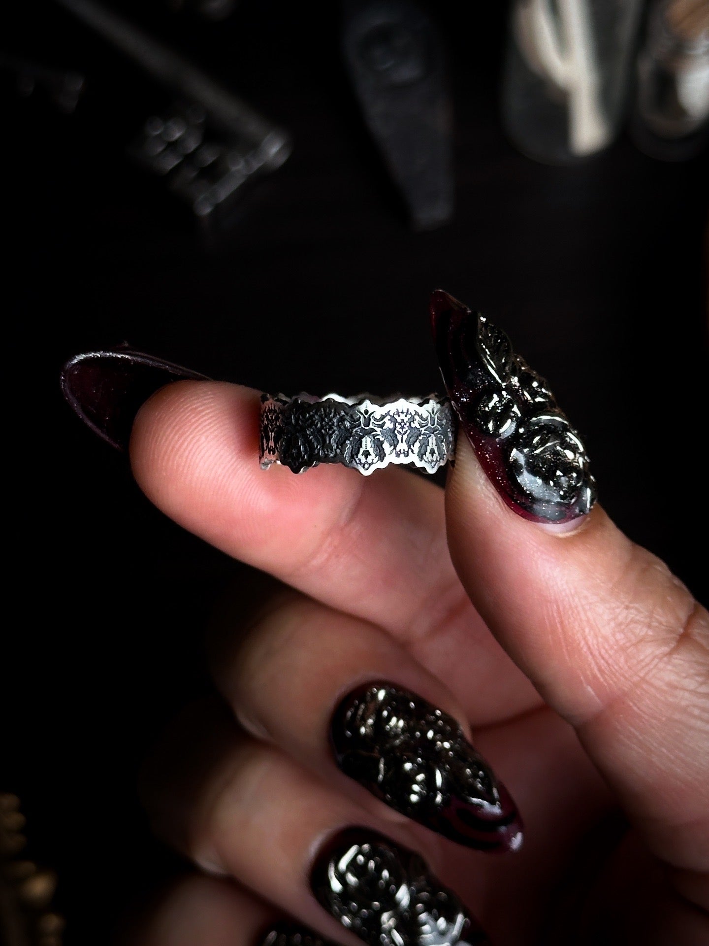 Damask Ring Band