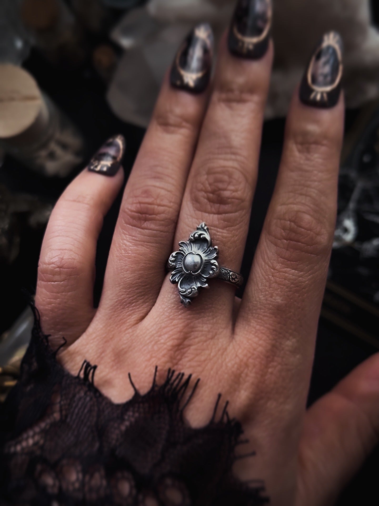 Widow Ring